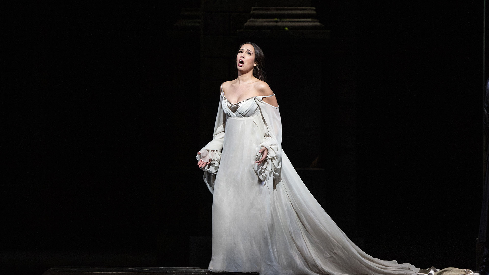 Met Opera 2025-26: La Sonnambula