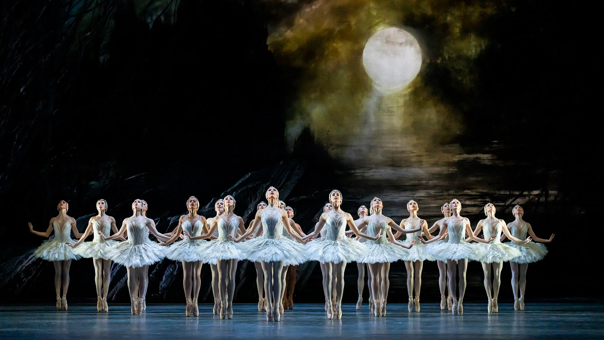 Royal Ballet: Swan Lake (2025)