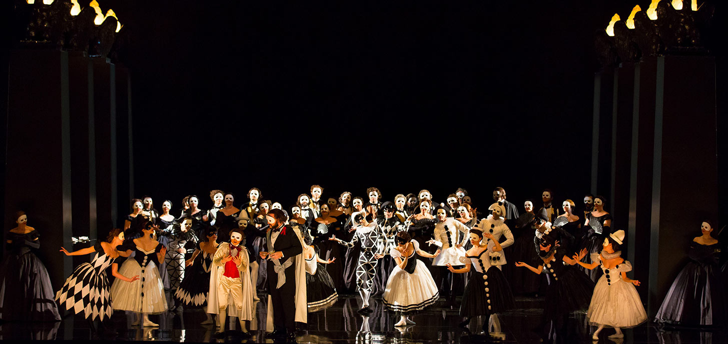 Opéra De Paris: Verdi's Un Ballo Di Maschera